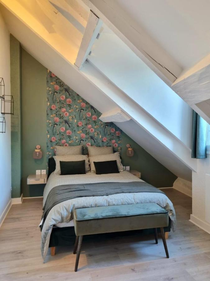 Vue Chateau Apartment *